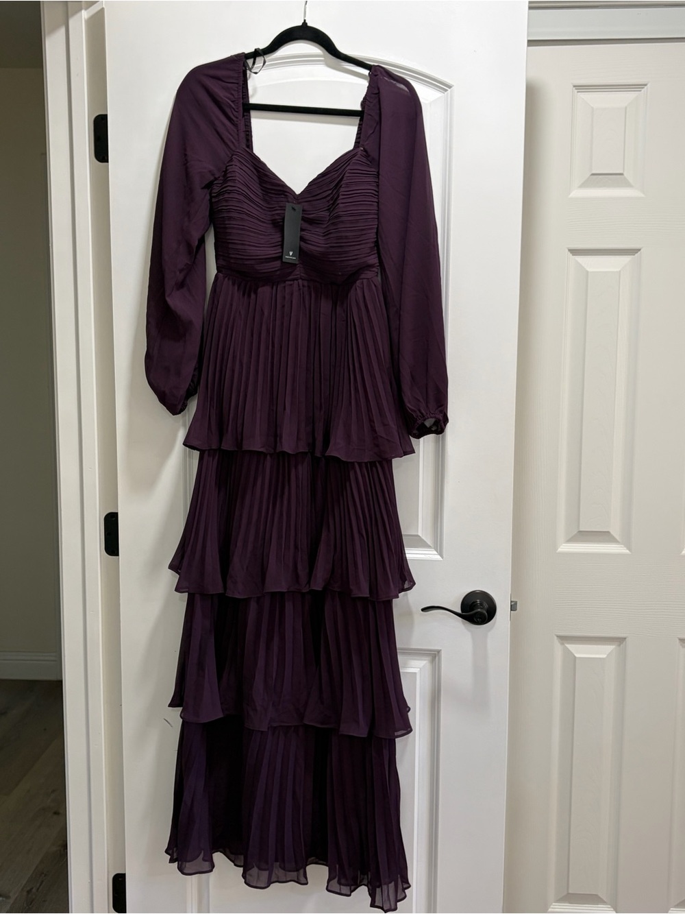 NWT Lulus Impactful Elegance Purple Tiered Balloon Sleeve Maxi Dress - Size S